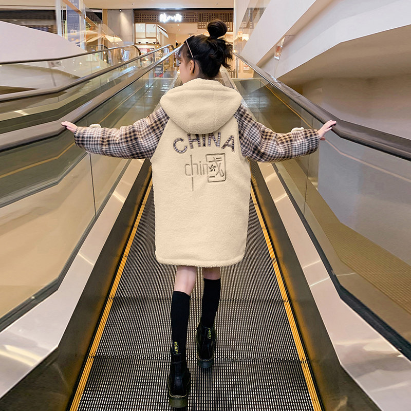 Girls' long hair coat in winter new thickening plus warm-up coat Chinese wind sweater