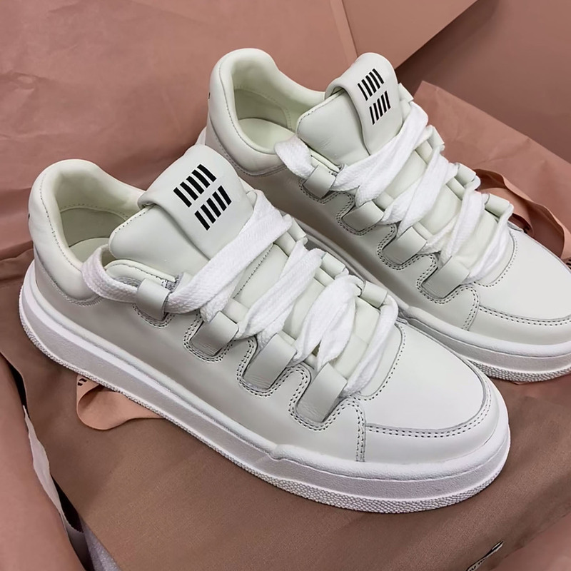 【Shoe Capital】Thick-Soled White Sneakers for Women, Genuine Leather Classic Style, Height-Increasing, Versatile Casual Shoes, Lace-Up Round-Toe Sports Sneakers 【Shoe Capital】Thick-Soled White Sneakers for Women, Genuine Leather Classic Style, Height-Increasing, Versatile Casual Shoes, Lace-Up Round-Toe Sports Sneakers