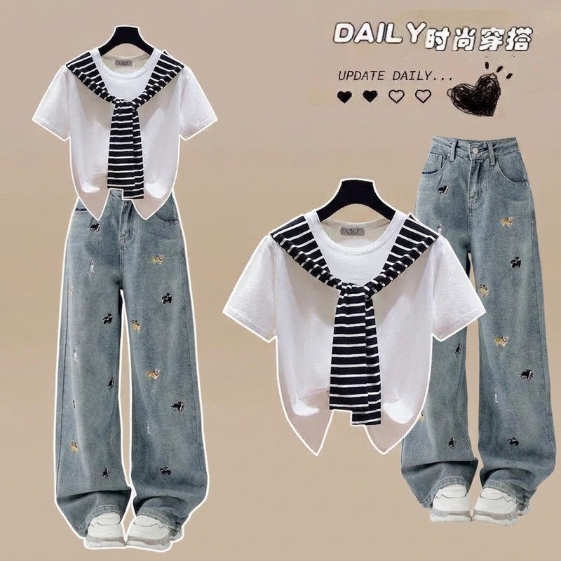 Junior High School Students' Summer Short-Sleeved Outfit for 12-Year-Old Girls, Older Children's Summer Outfit for 15-Year-Old High School Students, Fashionable Girl's Denim Suit Trend
