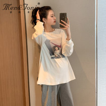 Men & Joni Montomi pregnant womens clothing autumn and winter models go out to Joker printed hedgown medium length