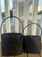 Черный, большой