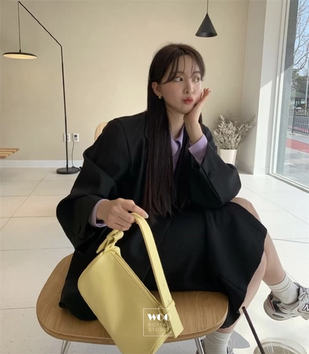 Южнокорейская сумка подмышку, минималистичный товар для отдыха, бретели, квадратная сумка на одно плечо, цветная подушка