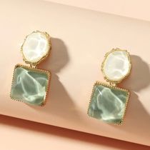 ndy Colorful Green Stone Resin Square Stud Earrings For
