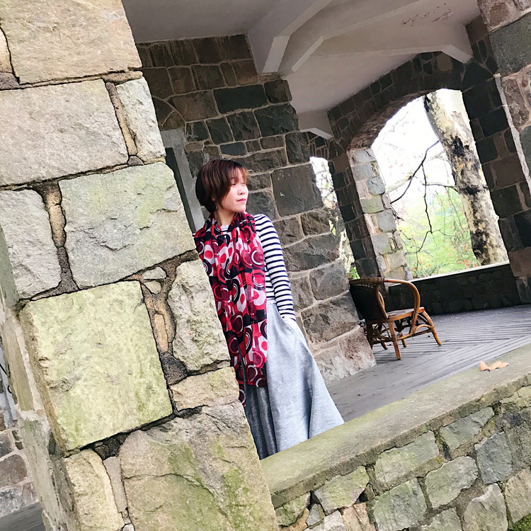 Export Europe and the United States original single long scarf shawl Classic red black and white contrast color circle cotton scarf Autumn and Winter thin section