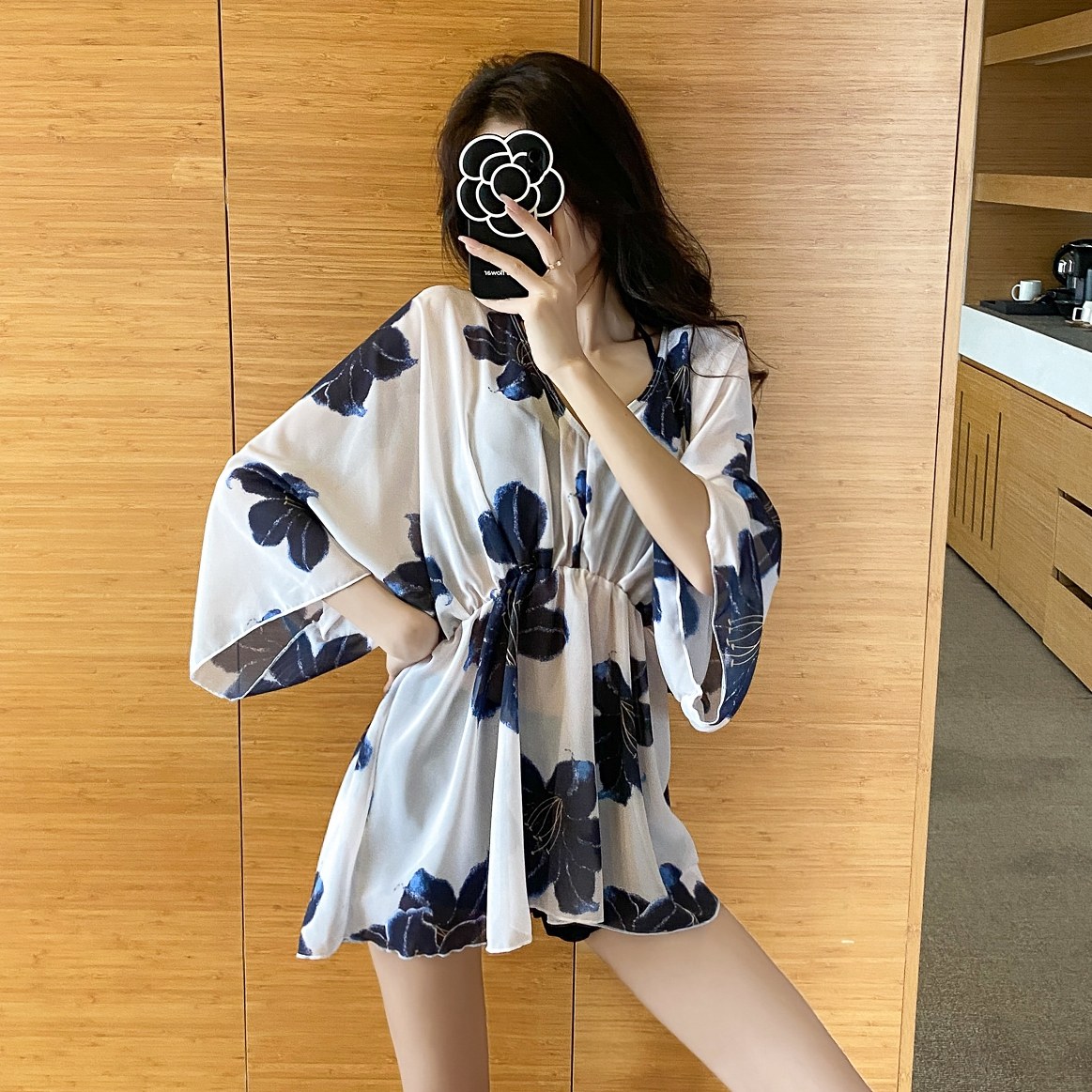 Swimsuit women's summer three-piece blouse 2022 new style cover belly to show thin conservative student Korean bikini hot spring