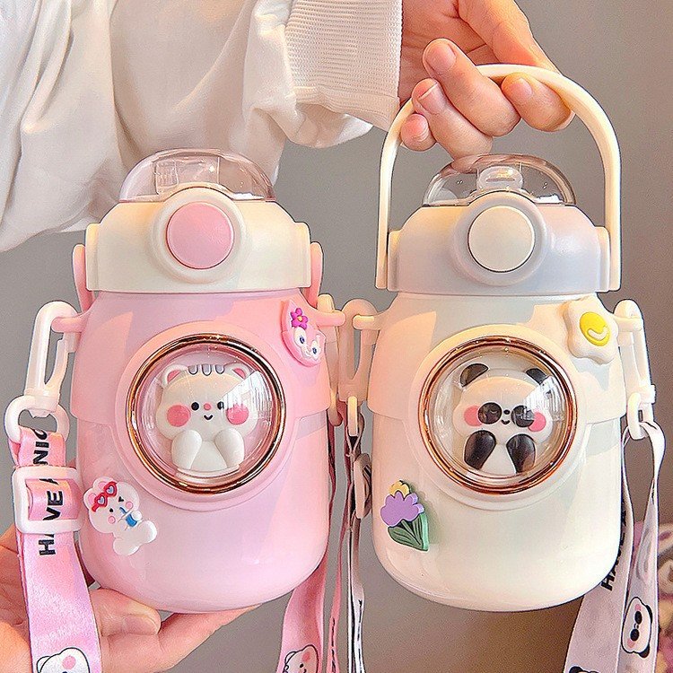 Children's water cup 800ml 316 stainless steel cute children's straw insulation cup girl student high-value sports