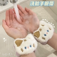 1 пара белых котят