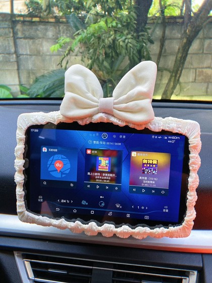 车载小摆件蝴蝶结车内饰屏幕保护套仪表台导航改装框可爱后视镜套