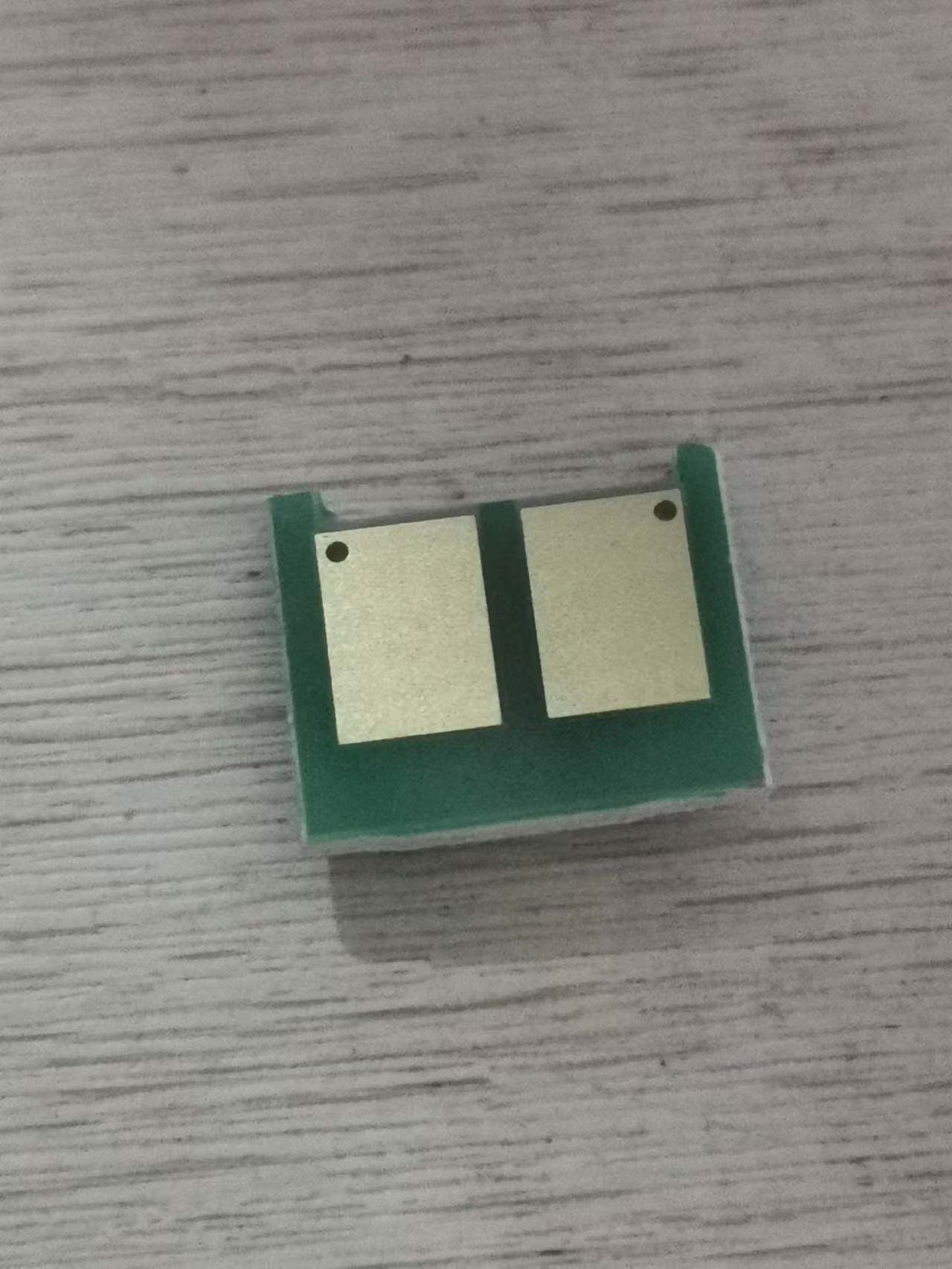 Switching to a loss HP3525 toner cartridge chip powder box chip CE250 CE251 CE252 CE253