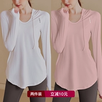 Комплект из двух предметов (белый топ + розовый топ)*