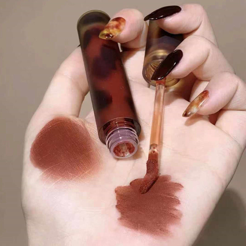 Amber lip glaze not to fall color No to cup foggy face matt red velvet lip red schoolgirl Affordable Niche brand