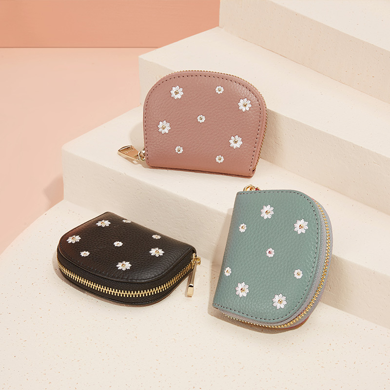 Rice Straw Man Wallet Woman 2021 New Cute Genuine Leather Multifunction Card Bag Mini Small Day Ensemble Short ZERO wallet