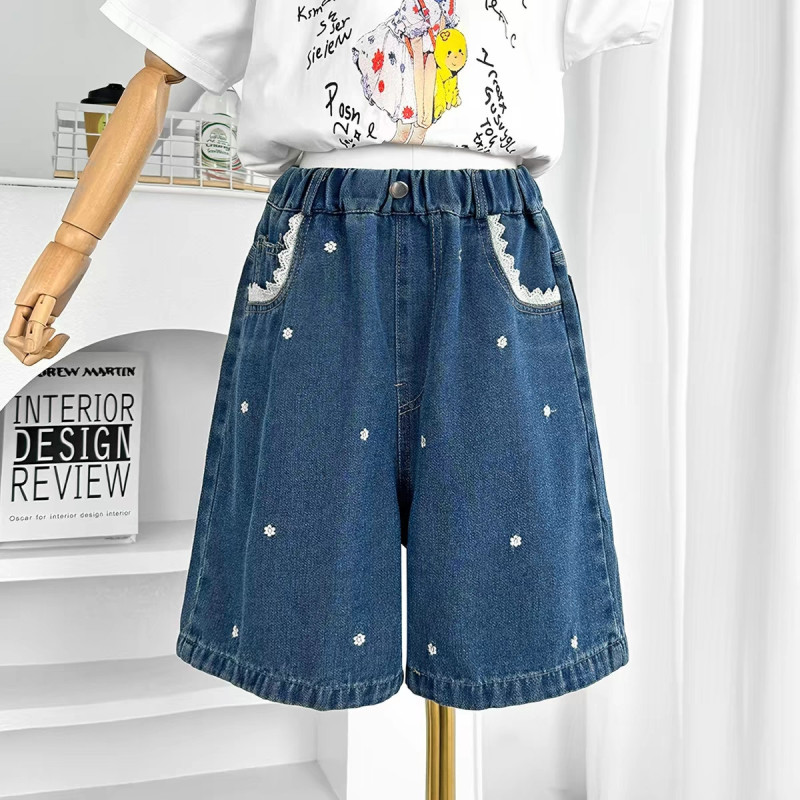 Trendy Denim Shorts for Girls, Summer Thin Style, 2026 New Model, Versatile Children's Summer Wear, Stylish Pants for Girls