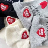 Японские приливные карты и вышитые сплошные цвета в весной и летней тонкой дизайне мужчины и женщины в той же модели