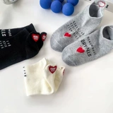 Японские приливные карты и вышитые сплошные цвета в весной и летней тонкой дизайне мужчины и женщины в той же модели