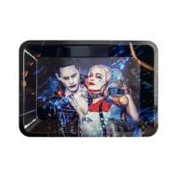 Маленькая лотка труба-девушка-клоун