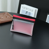 Красная прозрачная модель