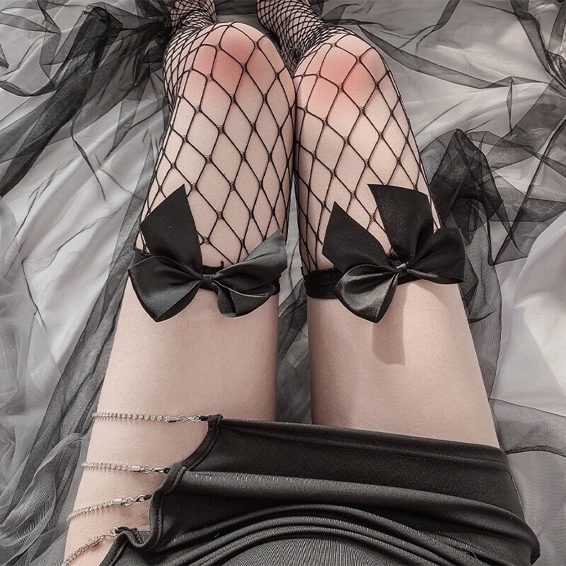 Lost to the bow sexy stovepipe fishnet socks huge sexy thigh fishnet socks lace sexy temptation black stockings