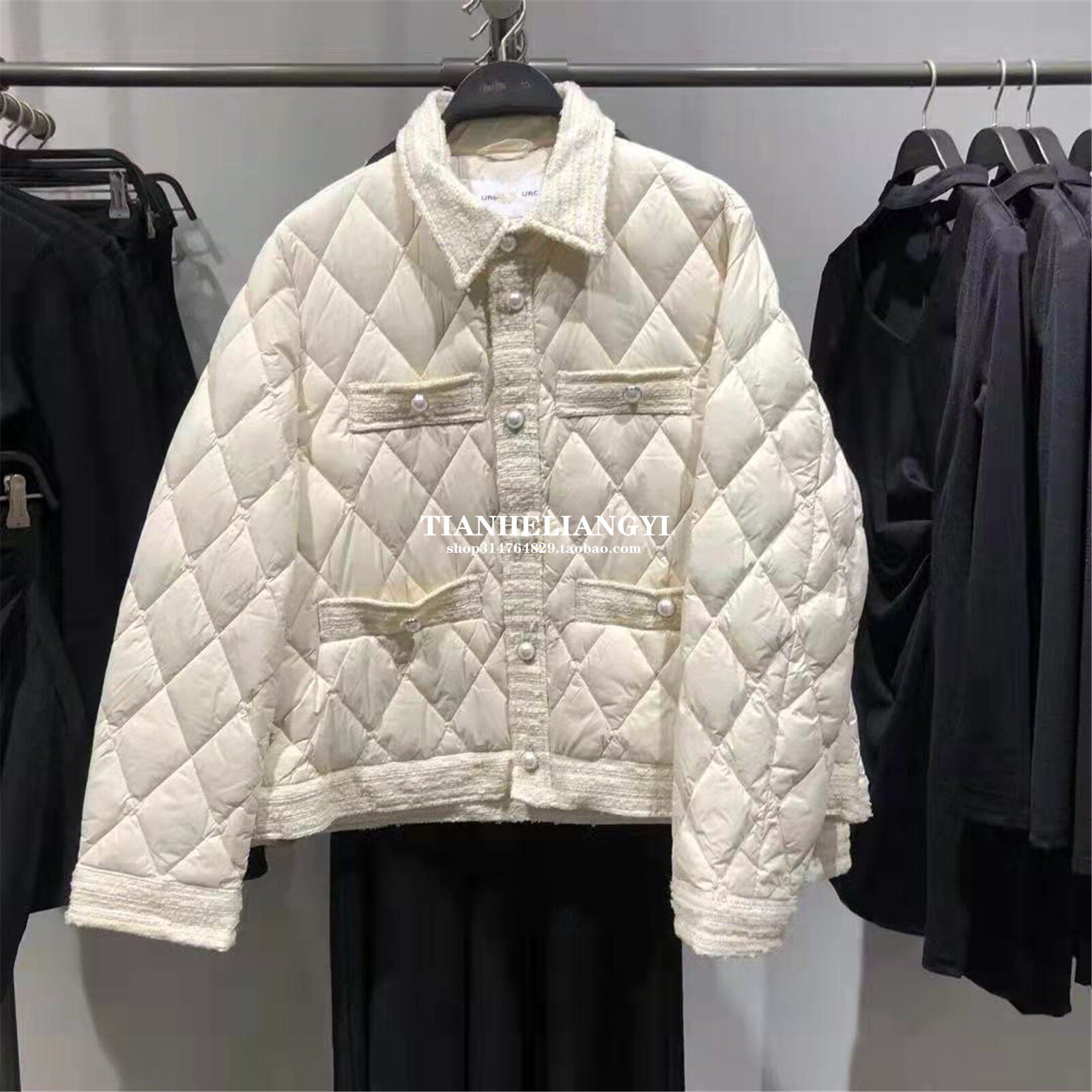 NUT CXKE UR women's winter new style small fragrance short temperament diamond lightweight down jacket WG37S1KN2001