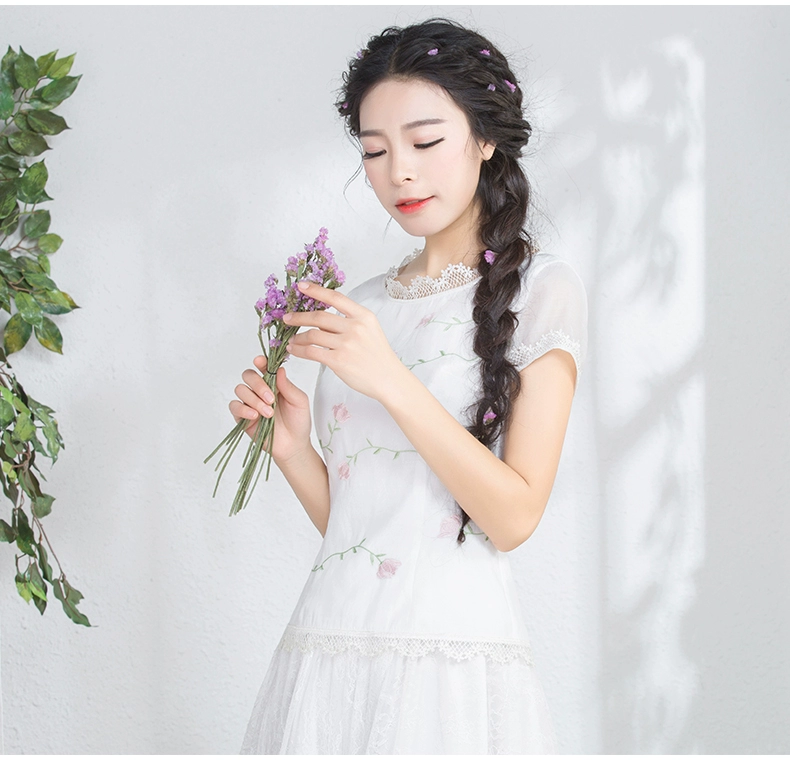 ZHE pháo hoa TÂN mùa hè mới của phụ nữ ngọt ngào và lỏng lẻo áo sơ mi ren in áo sơ mi voan trên đầu Xiaolu - Áo sơ mi chiffon ren