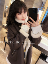 Rubbit 21s fine at the end of the year temperament and lean caramel fur in one medium - long coat and matte more texture