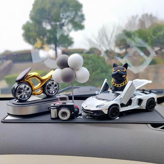 太阳能车载香薰摩托车香水摆件中控台车内持久淡香氛汽车装饰用品