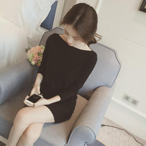 One-shoulder long-sleeved knitted dress summer 2022 new light familiar style French temperament is thin and inner bottoming skirt