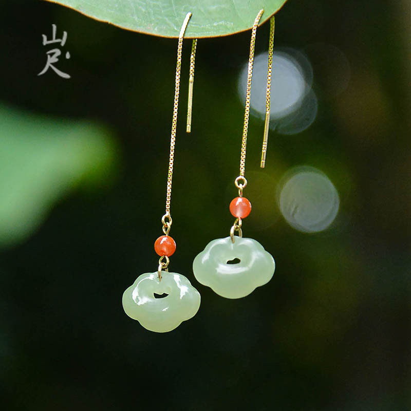 Cloud-natural and Tian Yuqing jade Ruyi Ruyi's ear pendant female 18K bag gold jade earnishly decorated with ancient wind ear necklace winter