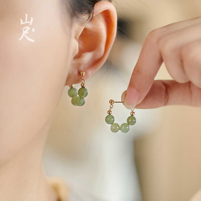 天然 和田玉翡翠ひょうたん型 ピアス A164 すわら