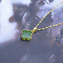 Small fortune -- and Tian Yubi jade four yea grass pendant pure silver plated 18K gold jade necklace lock bone chain female new