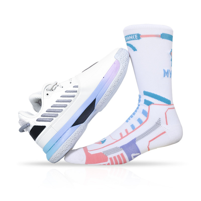 UZIS Wade's way 7 marshmallow pig year black gold matching socks Elite socks high-top basketball socks men's sports trend