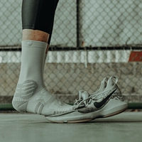 Ambition Uzis Elite Basketball Nocks Мужские длинные трубные полотенцы дно носки в средней трубке Профессиональные боевые спортивные носки Classic