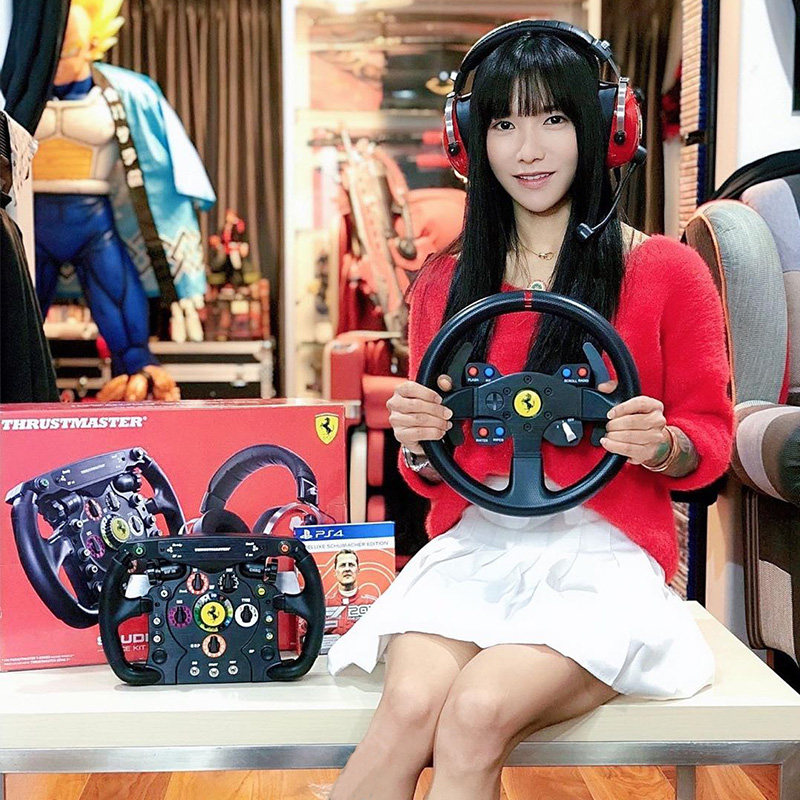 Five-point technology map Mast home full set of racing simulation package into the class steering wheel seat bracket t300