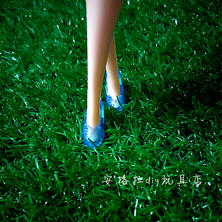 Búp bê barbie hơn so với búp bê công chúa nhà tinh thể giày cô gái chơi đồ chơi cao gót phổ phụ kiện cua hang bup be