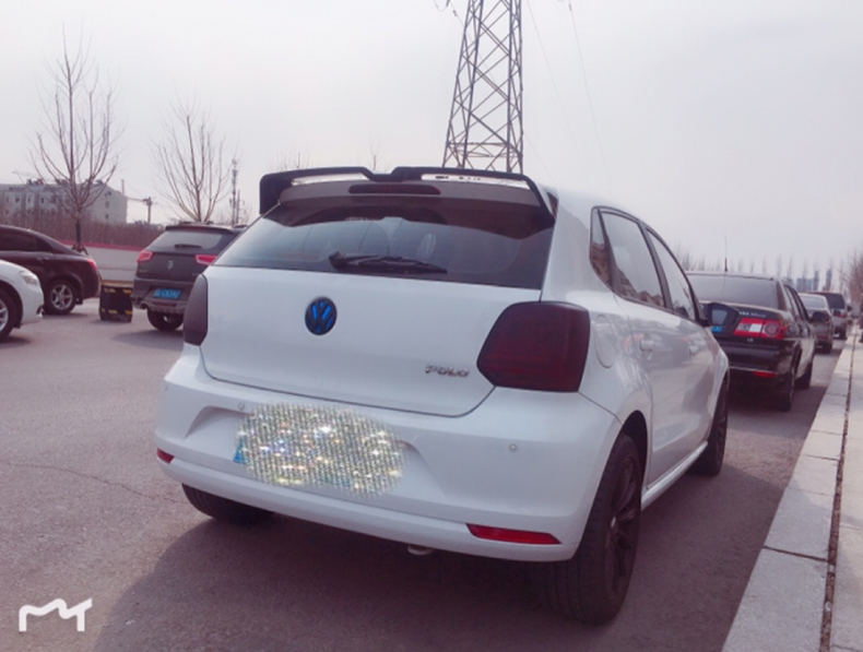 10-18 đuôi polo mới Volkswagen Polo sửa đổi phụ kiện cánh cố định cánh cố định đặc biệt - Sopida trên đuôi lướt gió ertiga 2020