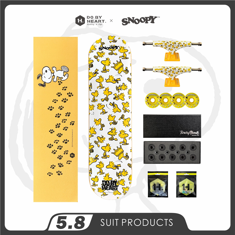 DBH Skateboard Four-Wheel Action Pro Double Rocker Male and Female Spawn Beginner Snoopy Co-brand 5.8