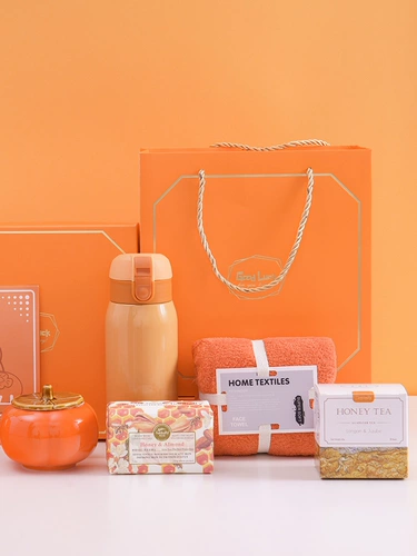 Шесть лет -с магазинами более 20 цветов и подарков, практическая небольшая подарочная коробка настройка, отправка клиентов 1 может 1 подарки на день труда, чтобы отправить сотрудников на бесплатные подарки