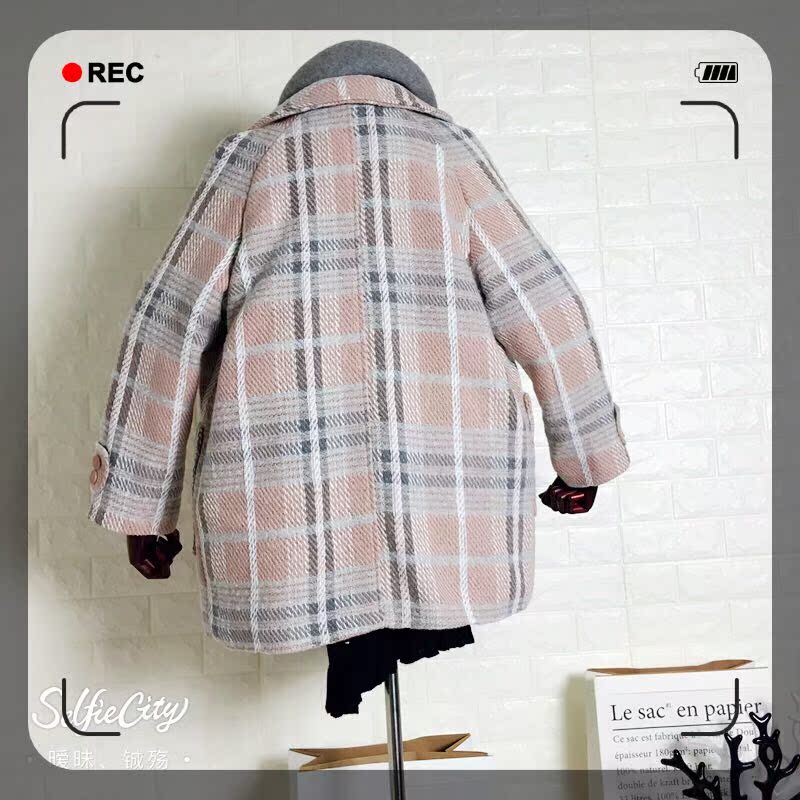 Áo khoác len kẻ sọc có hương vị retro Hồng Kông nữ mùa thu và mùa đông mới lỏng lẻo Hàn Quốc phần dài áo len - Áo Hàn Quốc các mẫu áo dạ ngắn đẹp nhất