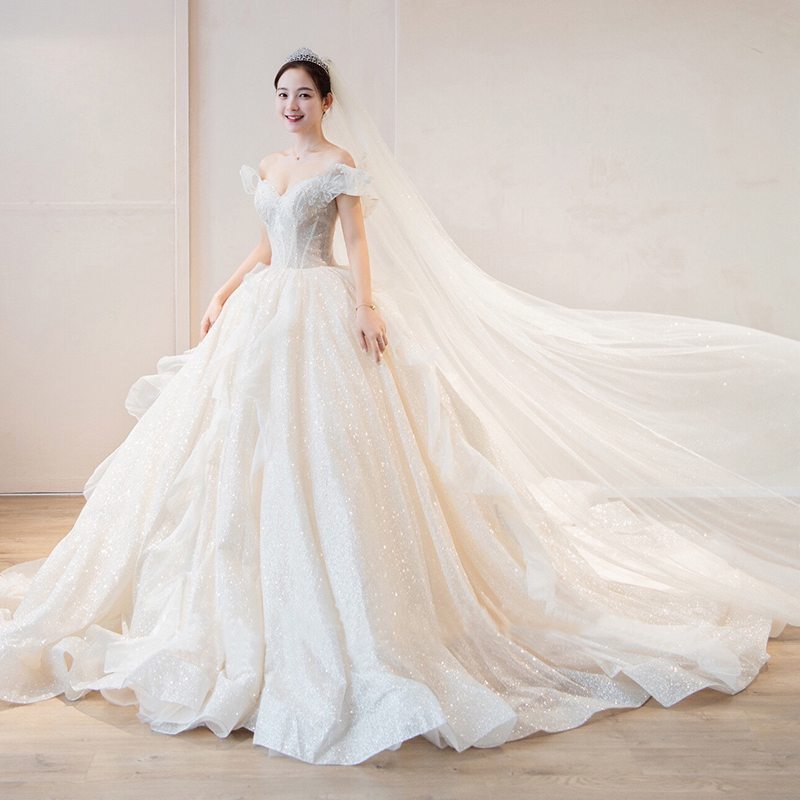 Straight Shoulder Main Wedding Dress Gown 2022 New Temperament Bride Starry Sky Grand Trailing Sensuo Style Light Brief summer