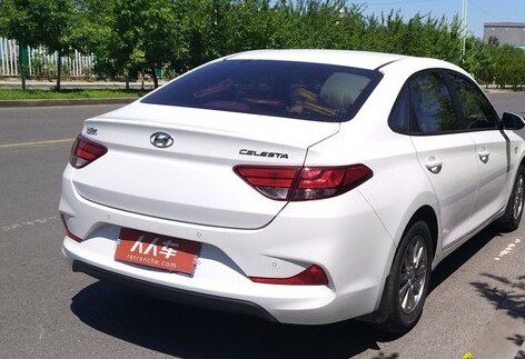 Suitable for 17-18 Models of Hyundai Elantra Front and Rear Bumpers, 17-18 Models Elantra Front Bumper, Rear Bumper, Front Guard Bar Surround