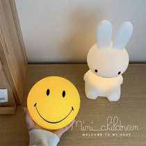 South Korea ins smiley face night light bedroom bedside lamp baby feeding eye protection small lamp childrens room sleep table lamp