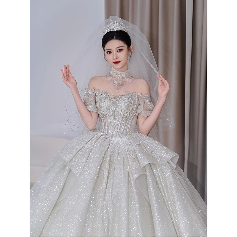 One -shoulder wedding dress, bride 2024 new main yarn small man heavy worker wedding retro court wind high -end large size girl One -shoulder wedding dress, bride 2024 new main yarn small man heavy worker wedding retro court wind high -end large size girl