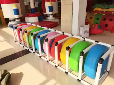 Kindergarten feels integrated toy rolling ring drilling for children variable rolling circle color multi-purpose plastic plastic tire shelf