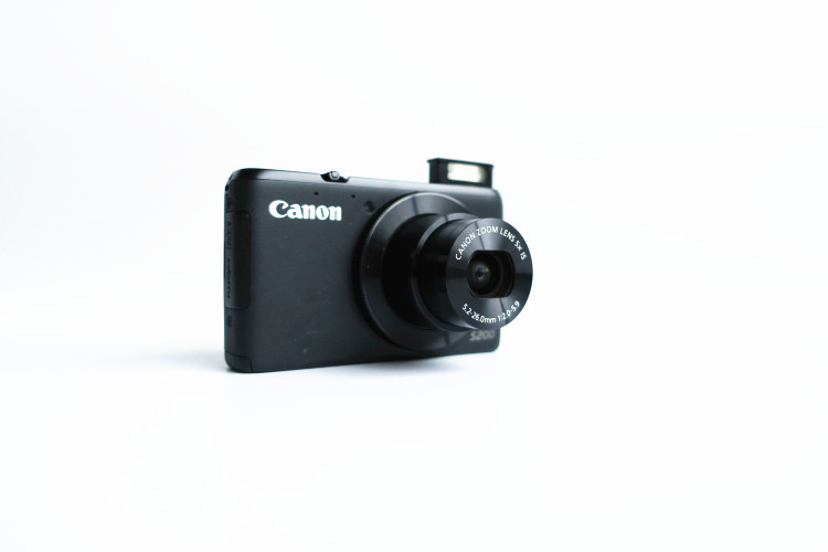 Khẩu độ lớn hỗ trợ kết nối WiFi Máy ảnh compact cầm tay Canon / Canon PowerShot S200 - Máy ảnh kĩ thuật số máy ảnh mini