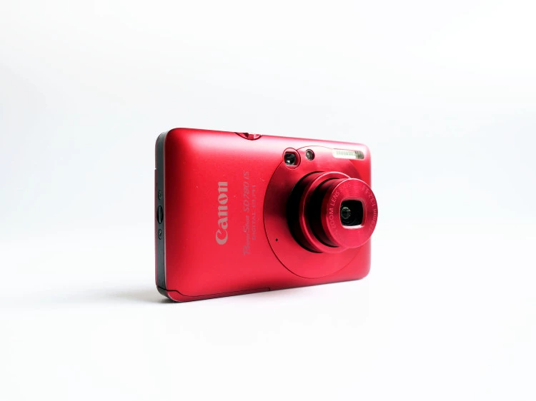 Máy ảnh kỹ thuật số loại thẻ siêu mỏng Canon Canon IXUS 100 IS máy ảnh gia đình nhỏ giá thấp - Máy ảnh kĩ thuật số