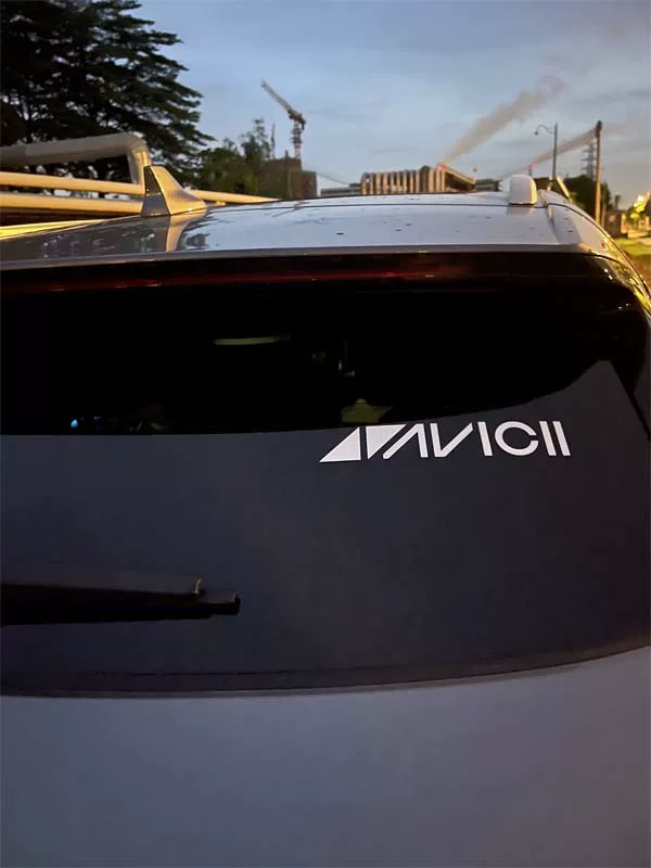 Авичи Авич Э Шэньдиан звук монохромный полый автомобильный наклейка-рефлектор измененная наклейка на замок ноутбука