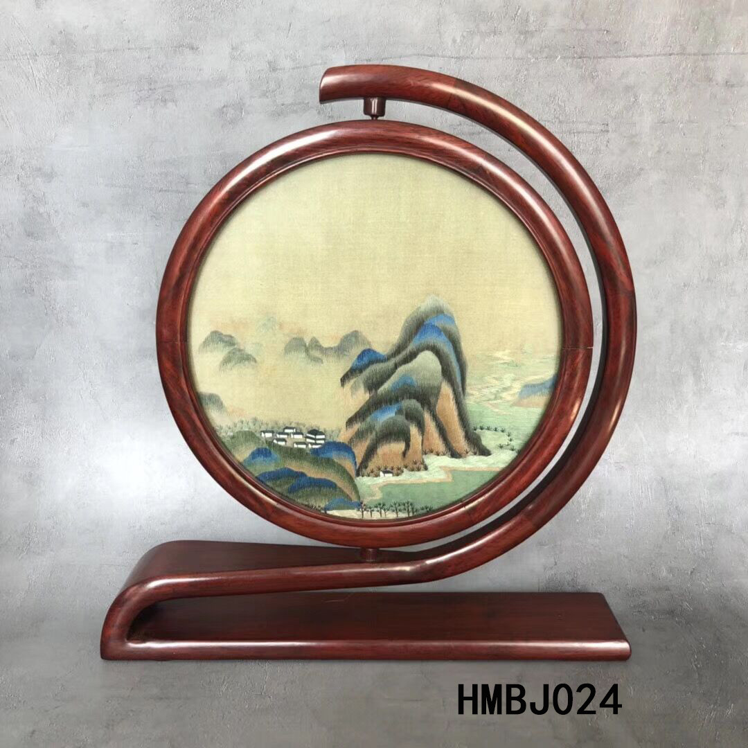 Suzhou embroidery double-sided embroidery handmade Burmese rosewood table screen ornaments gift-giving foreigners high-end ornaments learn from me