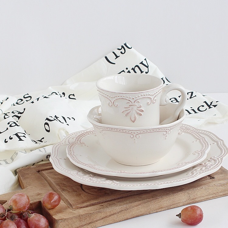 Fata-relief cutlery retro made of old ceramic Western dining with Western dining tray Steak Tray Salad Bowl