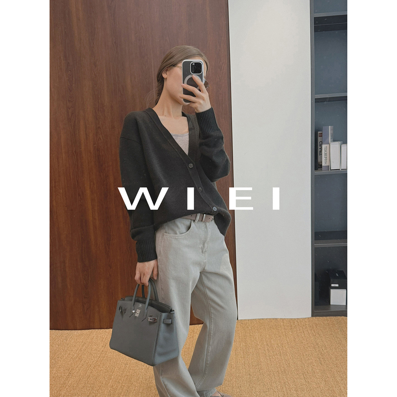 Rongrong Wiei Narrow-Leg Moonlight *100% Cotton_ Vintage Washed Distressed Straight-Leg Jeans W26103071 Rongrong Wiei Narrow-Leg Moonlight *100% Cotton_ Vintage Washed Distressed Straight-Leg Jeans W26103071