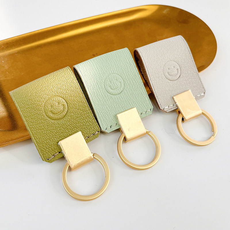 The exclusive Fasheng couple keychain lady car personality car key key knock for simple men's alloy tip ring